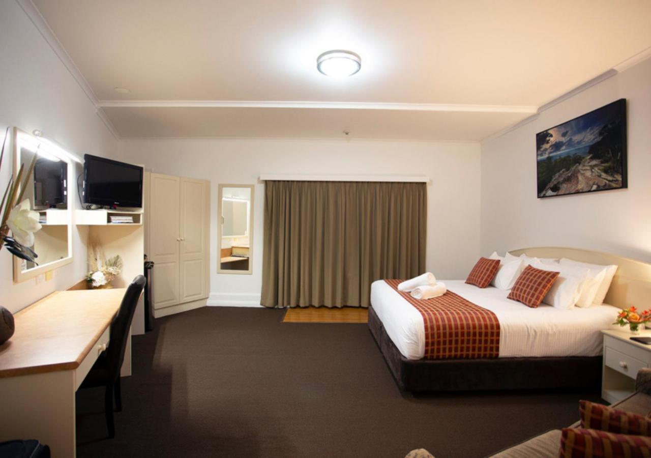 Motel Bowen